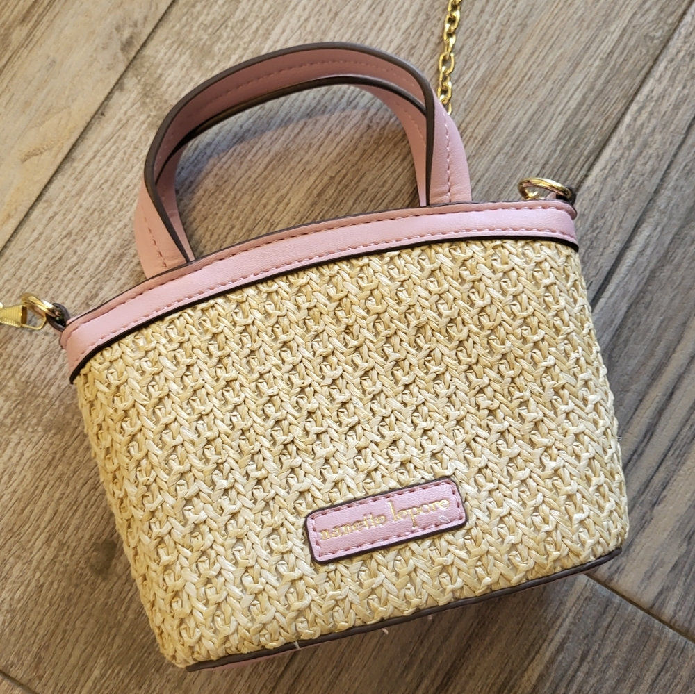 Mini crossbody baby Nanette Lepore pink and rattan with bow detail nwot Barbie - Picture 3 of 10